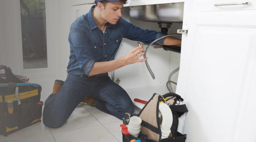 Professional bathroom faucet installation in Hialeah, FL